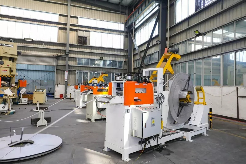 Metal Roof Bracket Supplier - Top Solutions for Construction, Safety, and Installation Needs